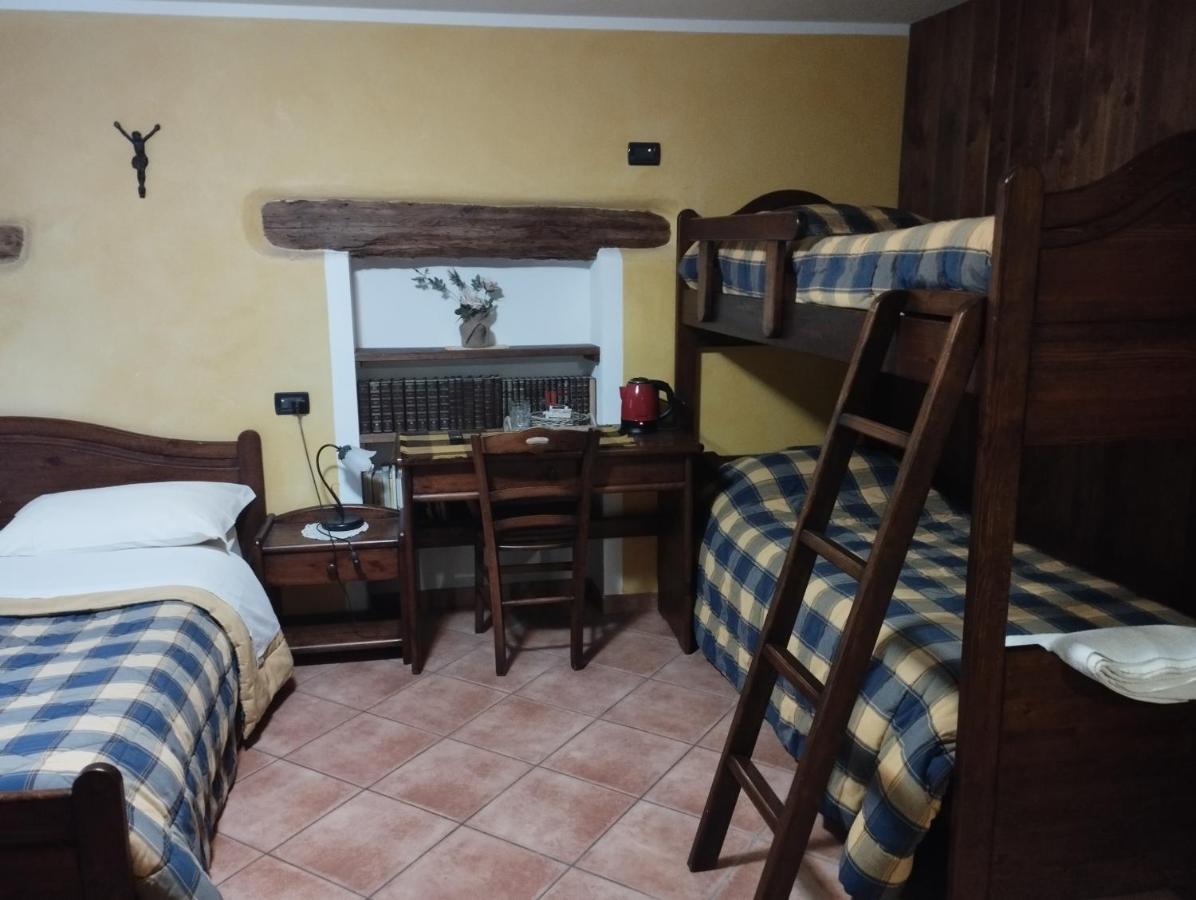 Chambres D'Hotes Les Fleurs Pila  Esterno foto